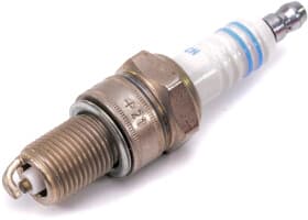 Свеча зажигания