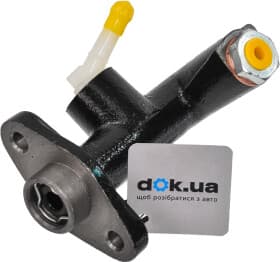 Главный цилиндр сцепления