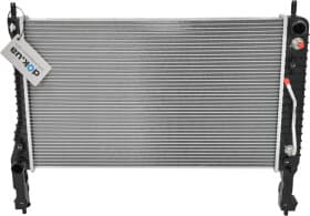 Радиатор охлаждения двигателя