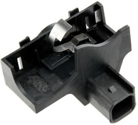 Замок капота