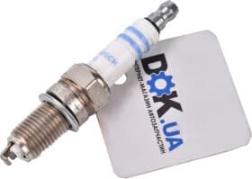 Свеча зажигания Свеча зажигания