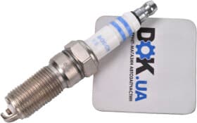 Свеча зажигания