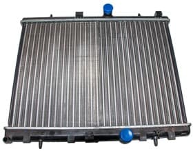 Радіатор охолодження двигуна Радіатор охолодження двигуна