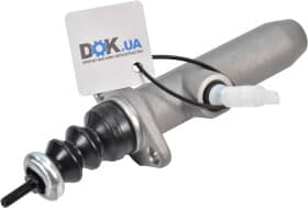 Головний циліндр зчеплення