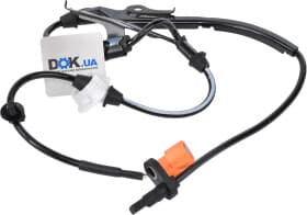 Датчик ABS Blue Print ADH27132