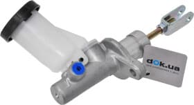 Головний циліндр зчеплення