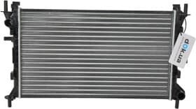 Радиатор охлаждения двигателя