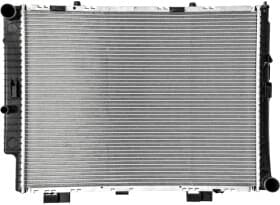 Радиатор охлаждения двигателя