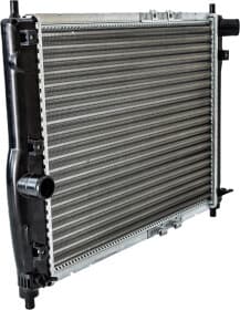Радиатор охлаждения двигателя