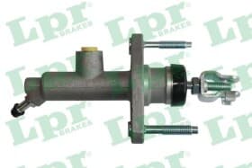 Головний циліндр зчеплення