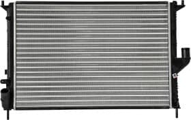 Радиатор охлаждения двигателя