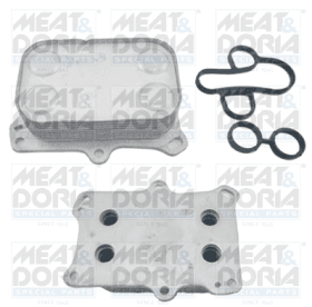 Оливний радіатор двигуна