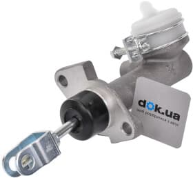 Главный цилиндр сцепления