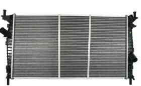 Радиатор охлаждения двигателя Радиатор охлаждения двигателя