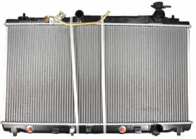 Радіатор охолодження двигуна Радіатор охолодження двигуна