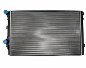 Радиатор охлаждения двигателя Радиатор охлаждения двигателя