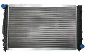Радиатор охлаждения двигателя