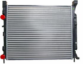 Радіатор охолодження двигуна Радіатор охолодження двигуна
