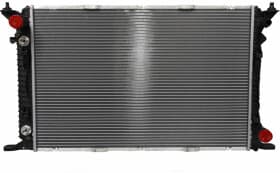 Радиатор охлаждения двигателя