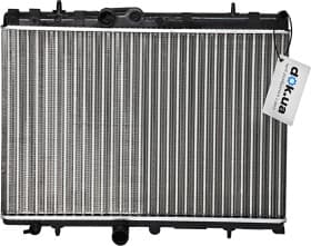 Радиатор охлаждения двигателя