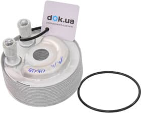 Оливний радіатор двигуна