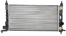 Радиатор охлаждения двигателя