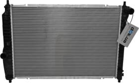 Радиатор охлаждения двигателя