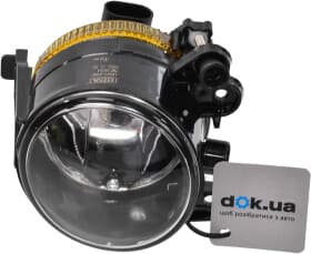 Передня протитуманна фара