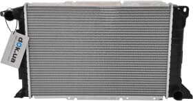 Радиатор охлаждения двигателя