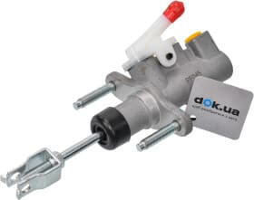 Головний циліндр зчеплення