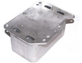 Оливний радіатор двигуна