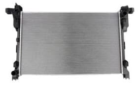 Радиатор охлаждения двигателя