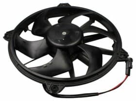 Вентилятор системы охлаждения двигателя Вентилятор системы охлаждения двигателя