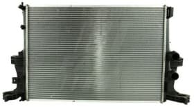 Радиатор охлаждения двигателя Радиатор охлаждения двигателя