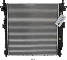 Радиатор охлаждения двигателя