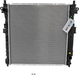 Радиатор охлаждения двигателя