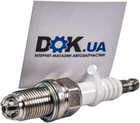 Свеча зажигания