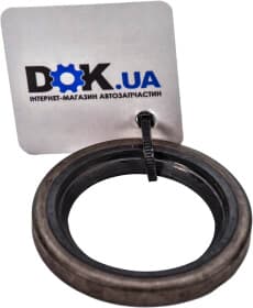 Сальник коленвала