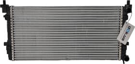 Радіатор охолодження двигуна Радіатор охолодження двигуна
