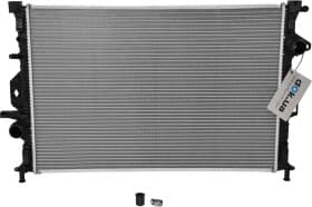 Радиатор охлаждения двигателя