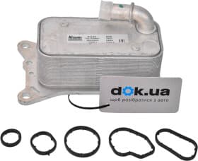 Масляный радиатор двигателя