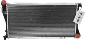 Радиатор охлаждения двигателя
