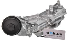 Оливний радіатор двигуна