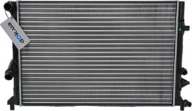 Радиатор охлаждения двигателя Радиатор охлаждения двигателя