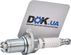 Свеча зажигания