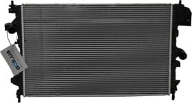 Радиатор охлаждения двигателя