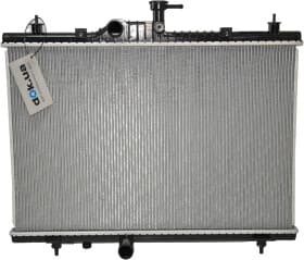 Радіатор охолодження двигуна Радіатор охолодження двигуна