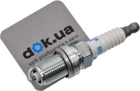 Свеча зажигания