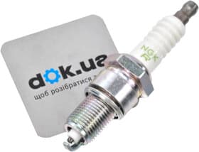 Свеча зажигания