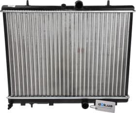 Радиатор охлаждения двигателя